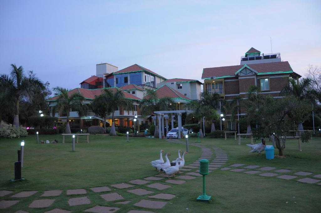Hotel Le Ruchi The Prince Mysore Exterior foto